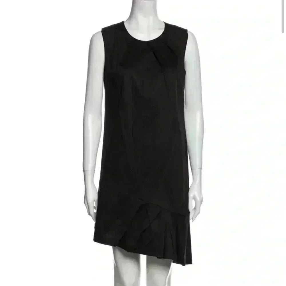 Vanessa Bruno Black Shift Dress, Sleeveless Bow Detail with Pleated Hem, French
